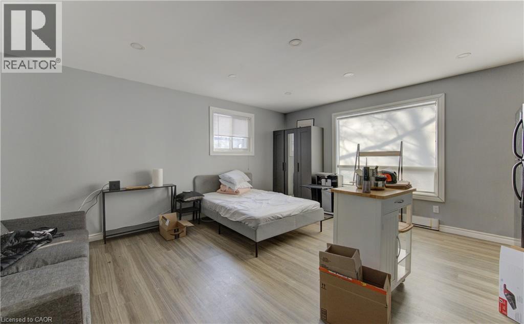 Unit 2 - 61 Waterloo Street, Kitchener, ON - Indoor Photo Showing Bedroom