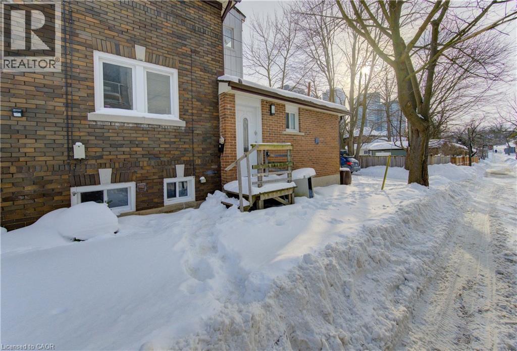 61 Waterloo Street, Kitchener, ON - Outdoor