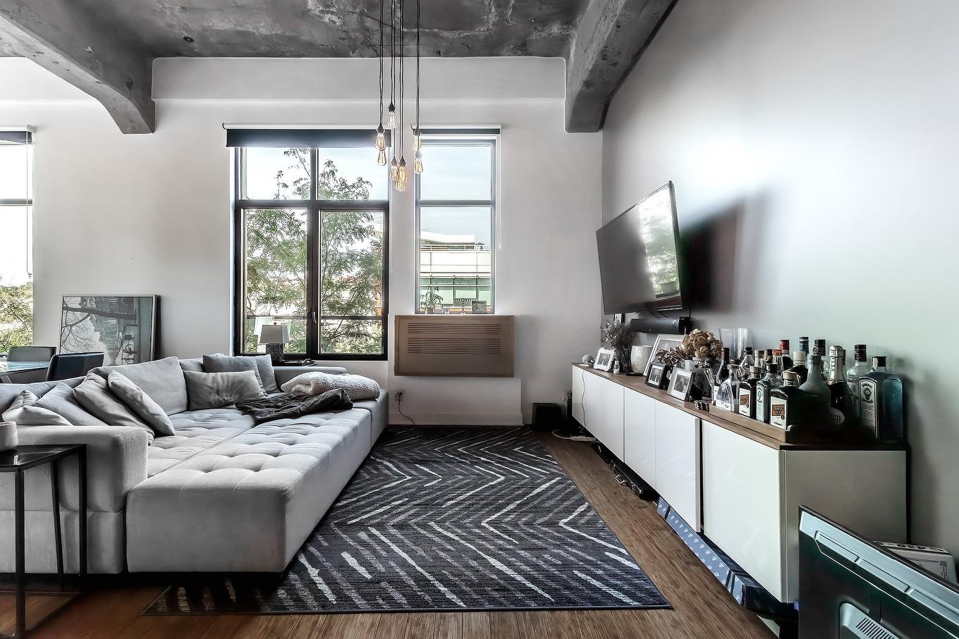 Living room - 349-3700 Rue St-Antoine O., Montréal (Le Sud-Ouest), QC - Indoor Photo Showing Other Room