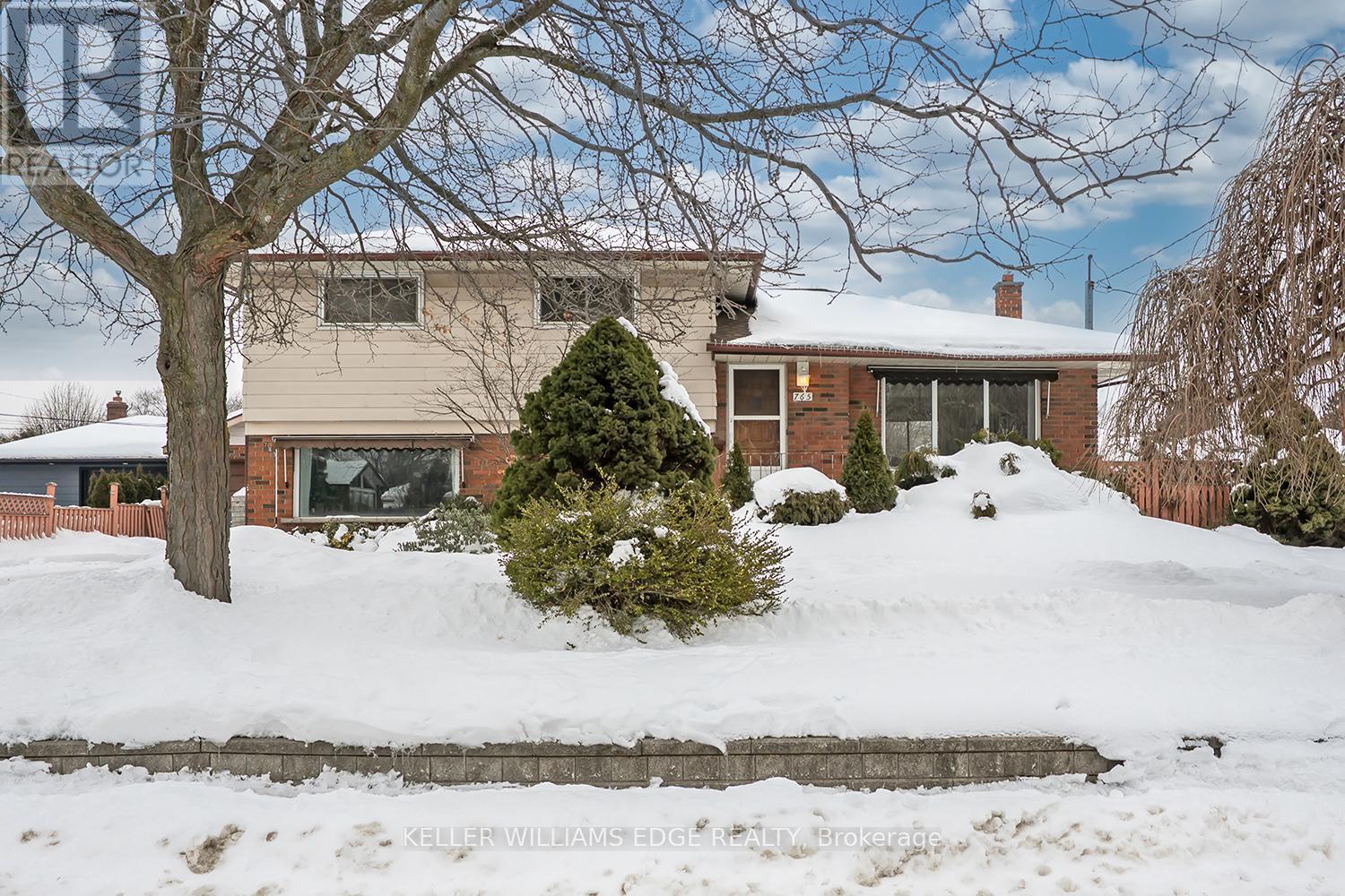 765 Wesley Street, Burlington, ON - Outdoor