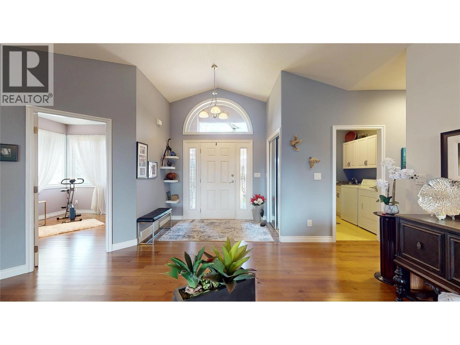 2523 Golf View Crescent, Blind Bay, BC - Indoor