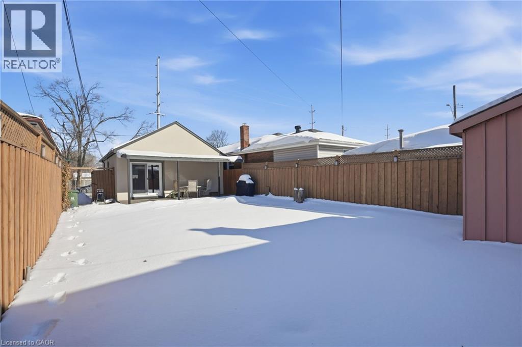 746 Roxborough Avenue, Hamilton, ON - Outdoor