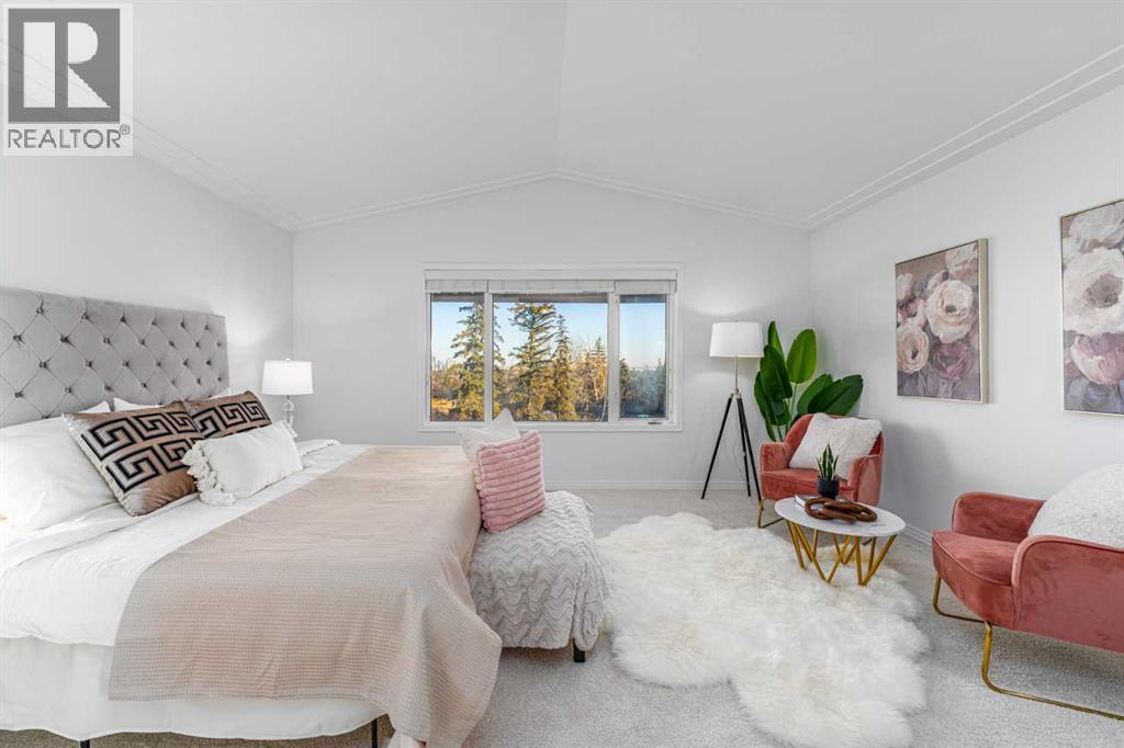 5503 Strathcona Hill Sw, Calgary, AB - Indoor Photo Showing Bedroom