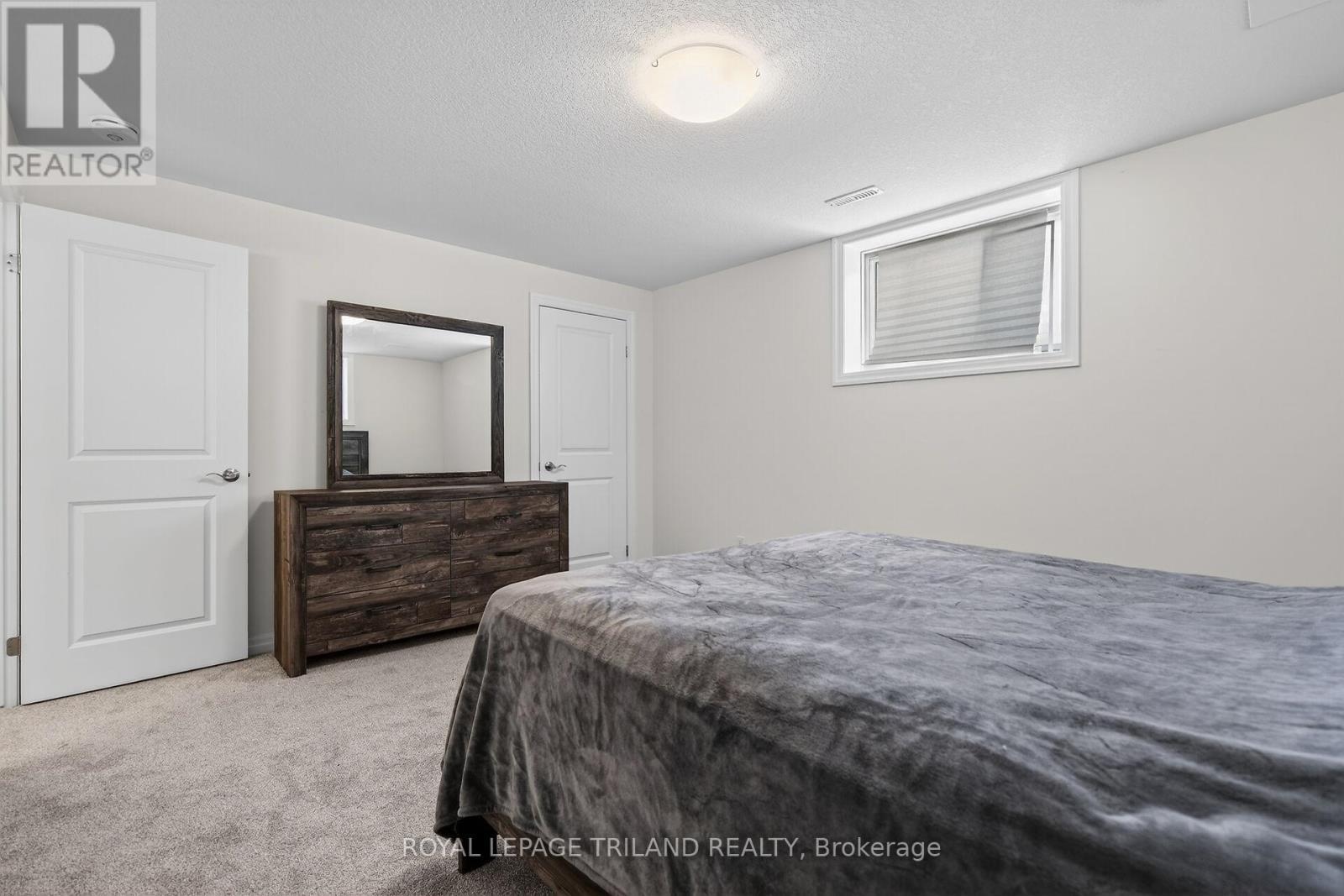 64 Ambrosia Path, St. Thomas, ON - Indoor Photo Showing Bedroom