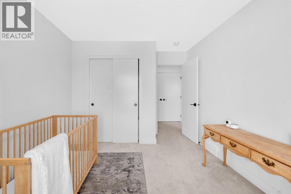 4397 Seton Drive Se, Calgary, AB - Indoor