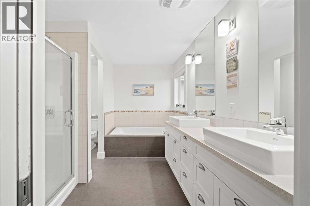115 Mahogany Way Se, Calgary, AB - Indoor Photo Showing Bathroom