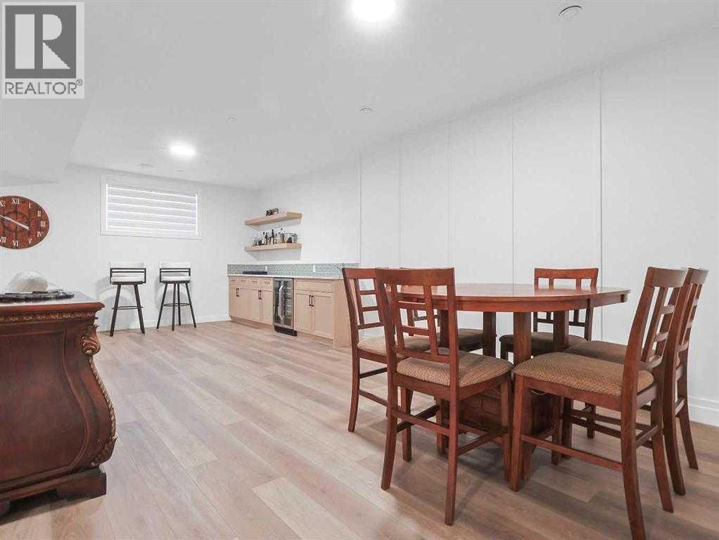 110 Sunstone Way, Balzac, AB - Indoor Photo Showing Dining Room