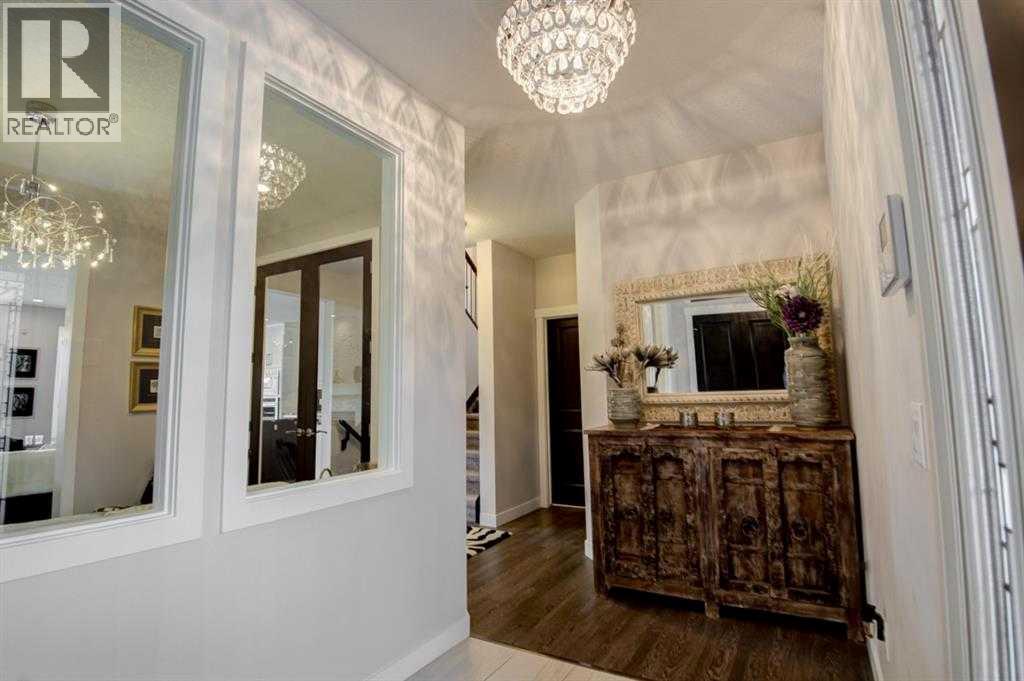 53 Sherwood Square Nw, Calgary, AB - Indoor Photo Showing Other Room