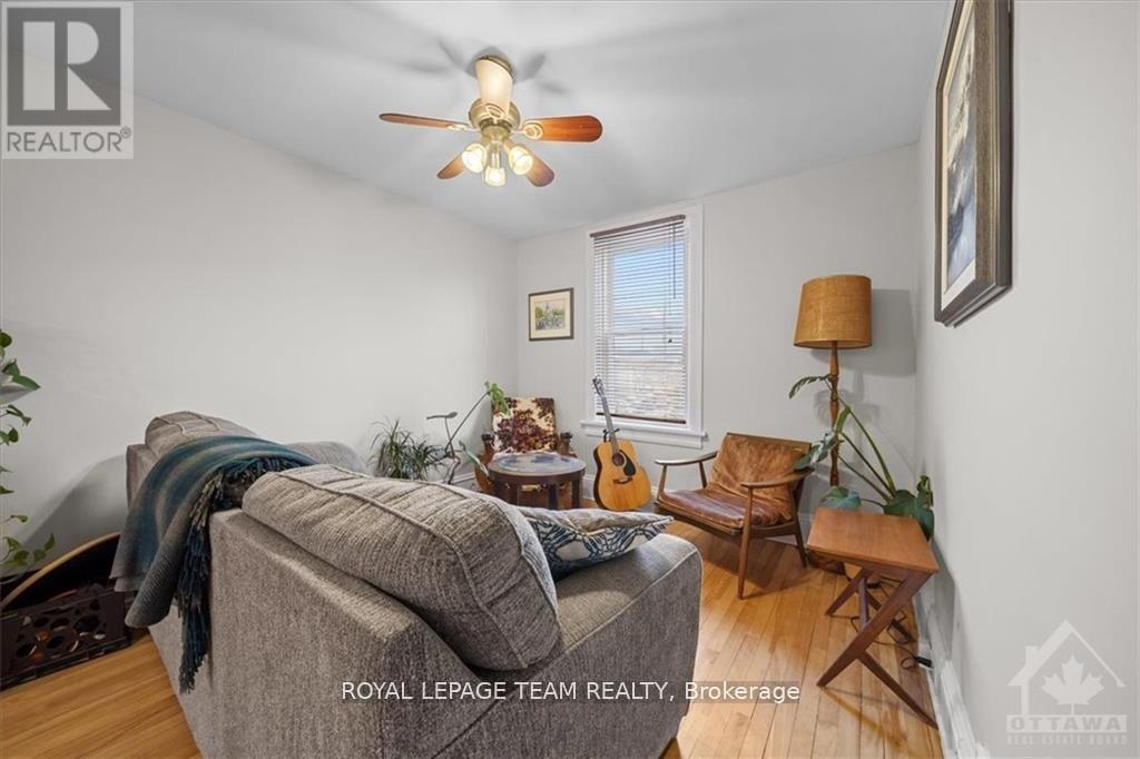 21 Arlington Avenue, Ottawa, ON - Indoor