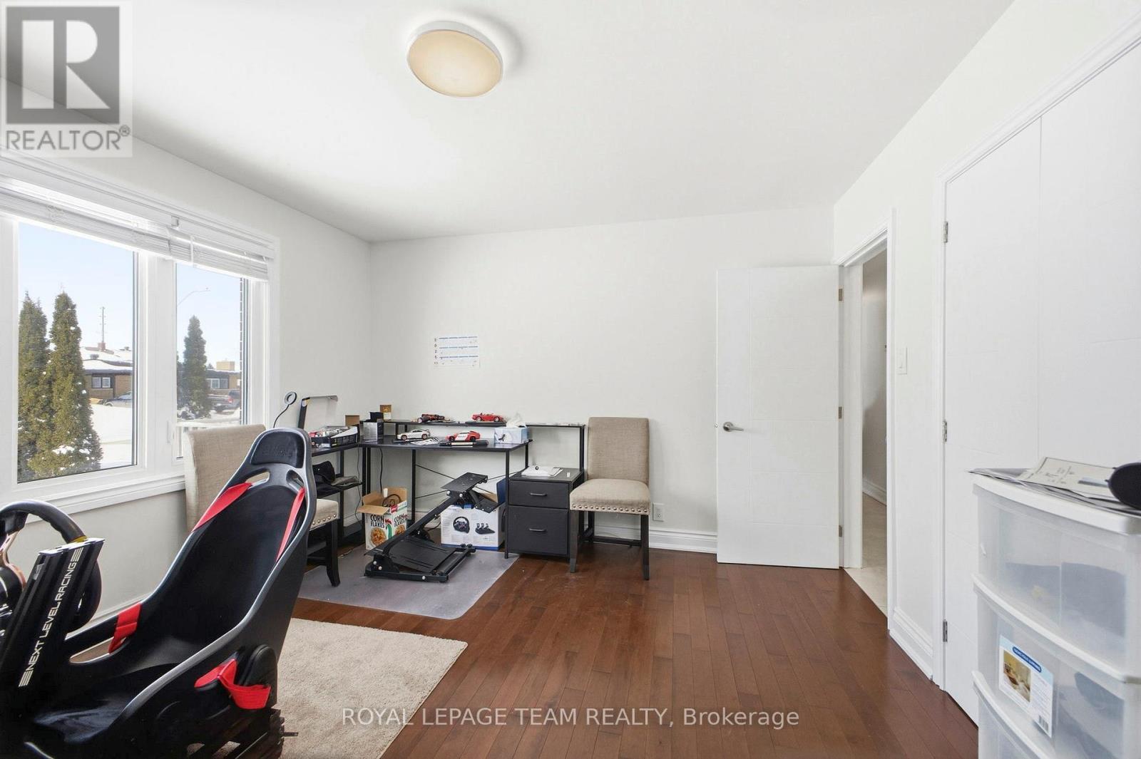 2171 Martha Avenue, Ottawa, ON - Indoor