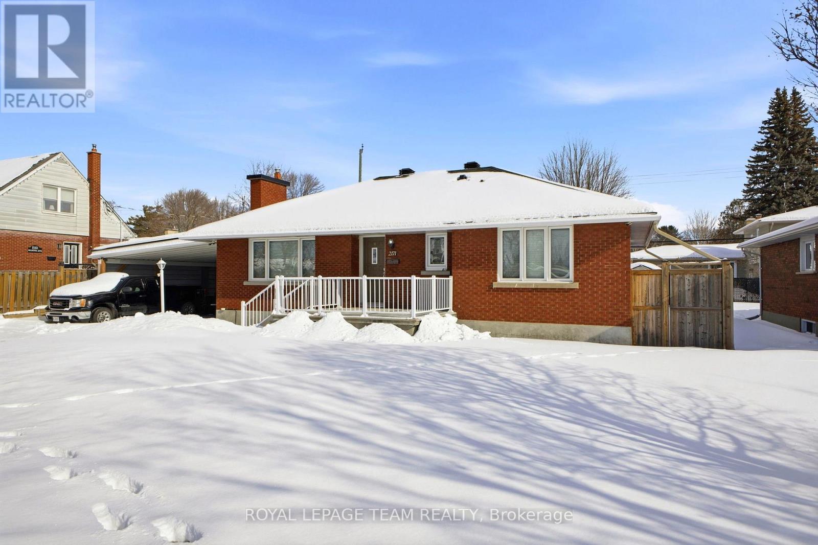 2171 Martha Avenue, Ottawa, ON - Outdoor