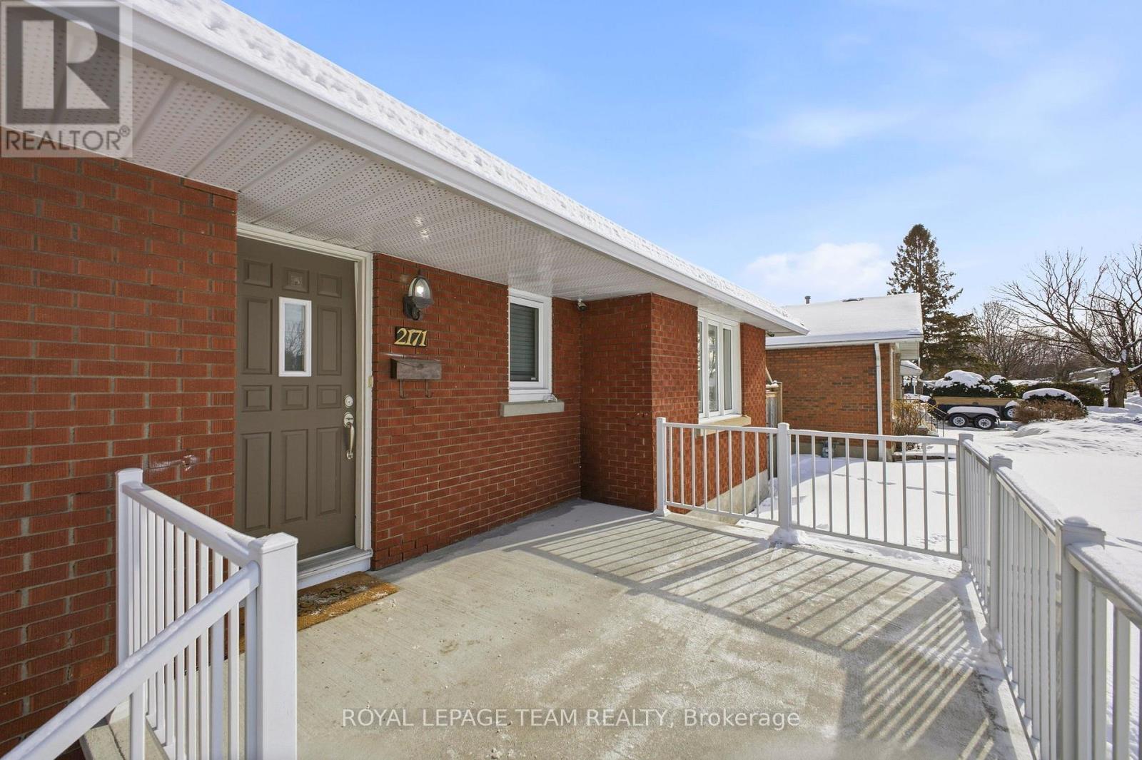 2171 Martha Avenue, Ottawa, ON - Outdoor With Exterior