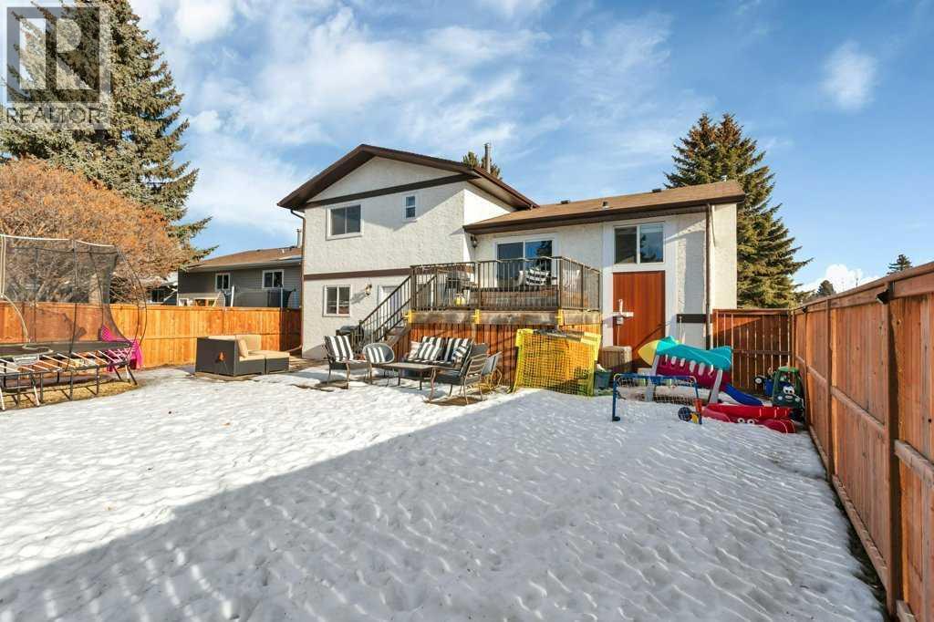 12 Rutherford Drive, Red Deer, AB - Outdoor With Deck Patio Veranda