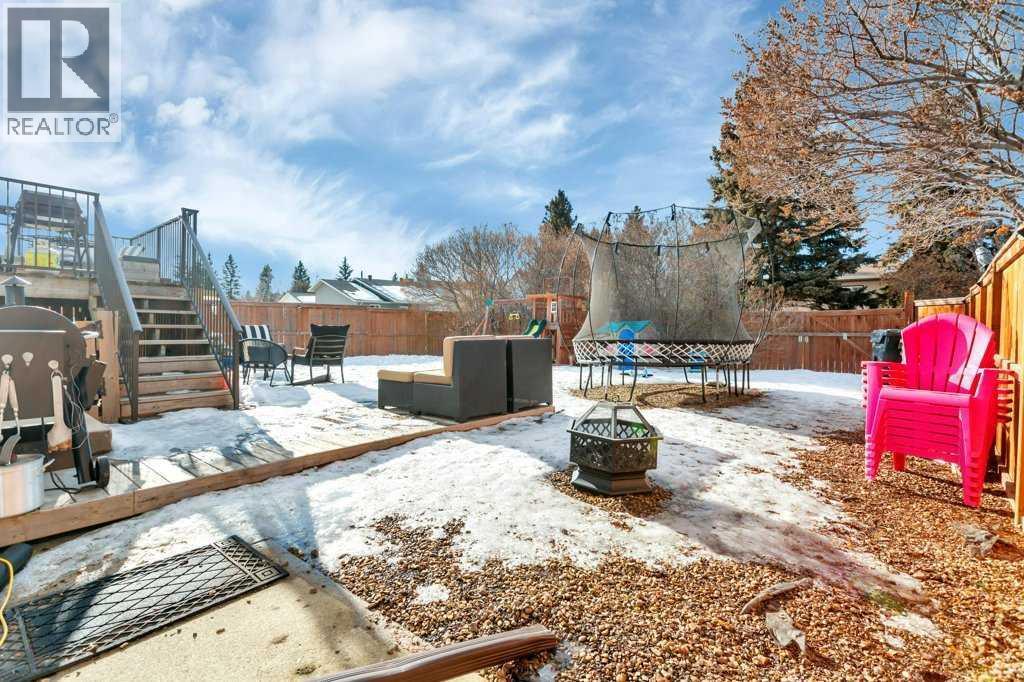 12 Rutherford Drive, Red Deer, AB - Outdoor