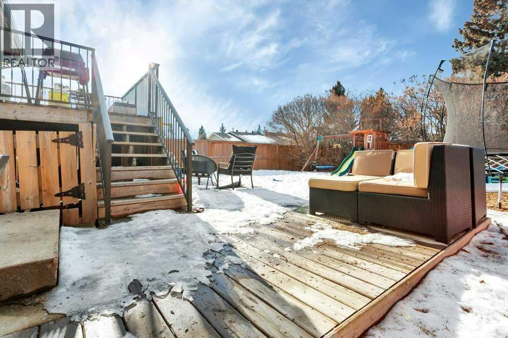 12 Rutherford Drive, Red Deer, AB - Outdoor With Deck Patio Veranda