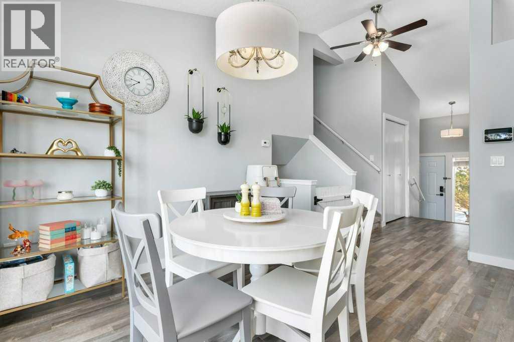 12 Rutherford Drive, Red Deer, AB - Indoor Photo Showing Dining Room