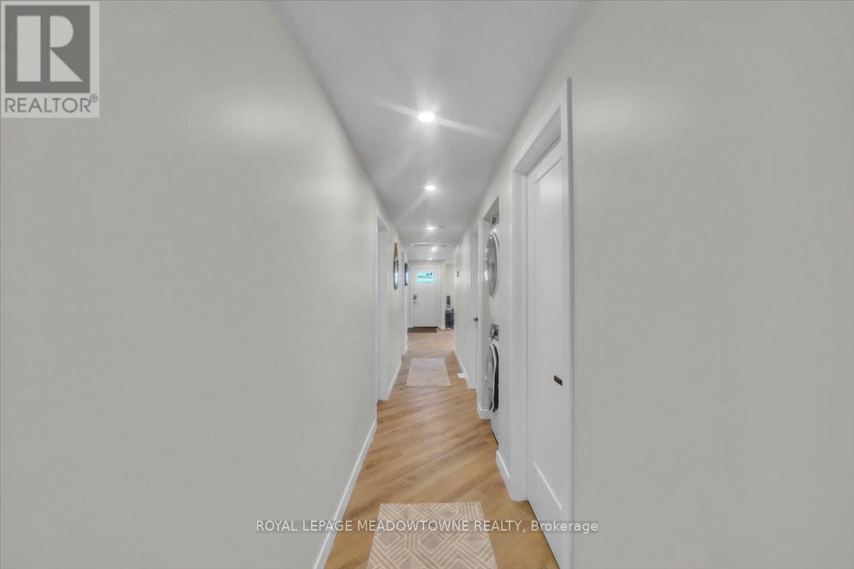 80 Mcanulty Boulevard, Hamilton, ON - Indoor Photo Showing Other Room