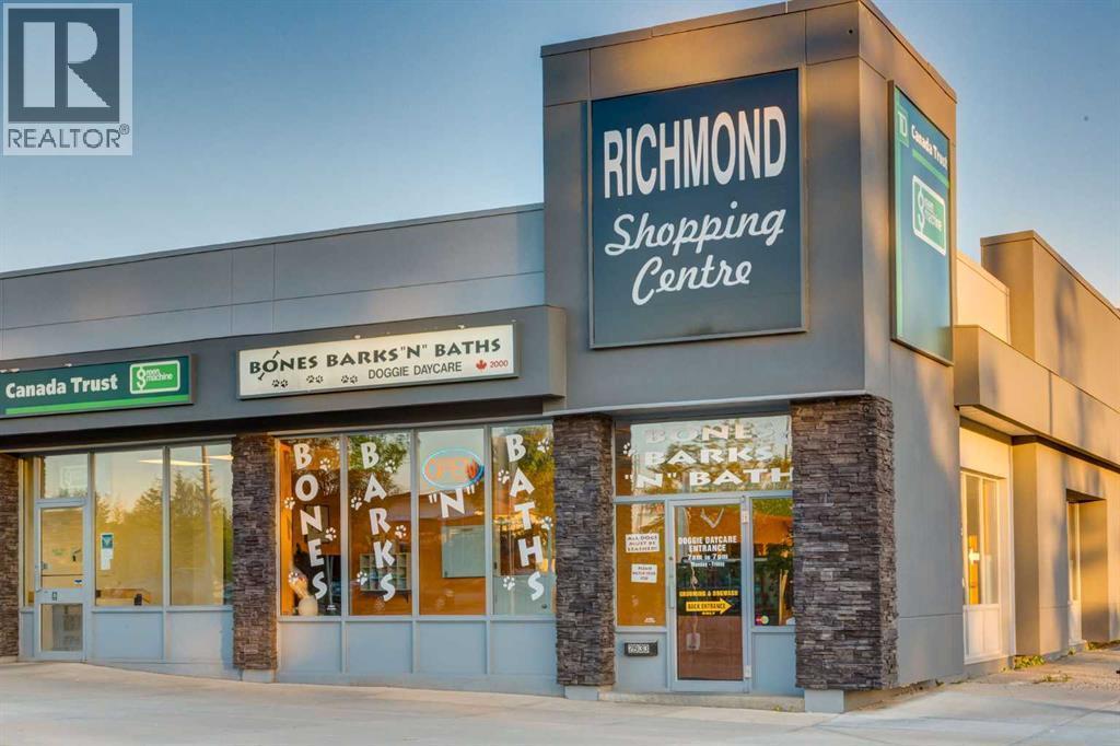 4313 30 Avenue Sw, Calgary, AB - Outdoor