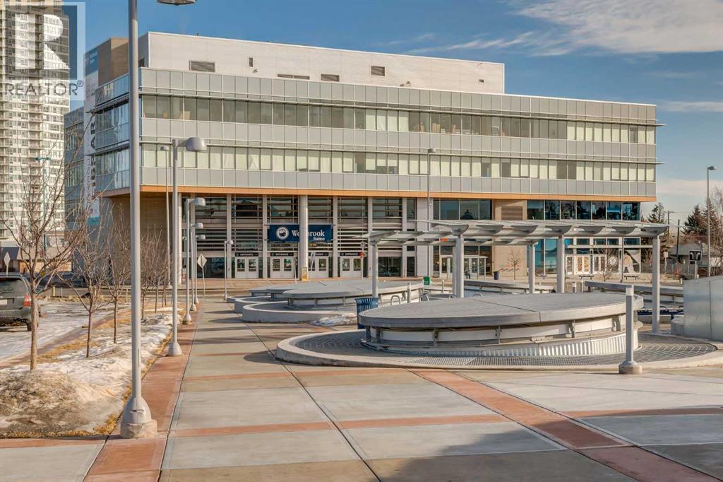 4313 30 Avenue Sw, Calgary, AB - Outdoor