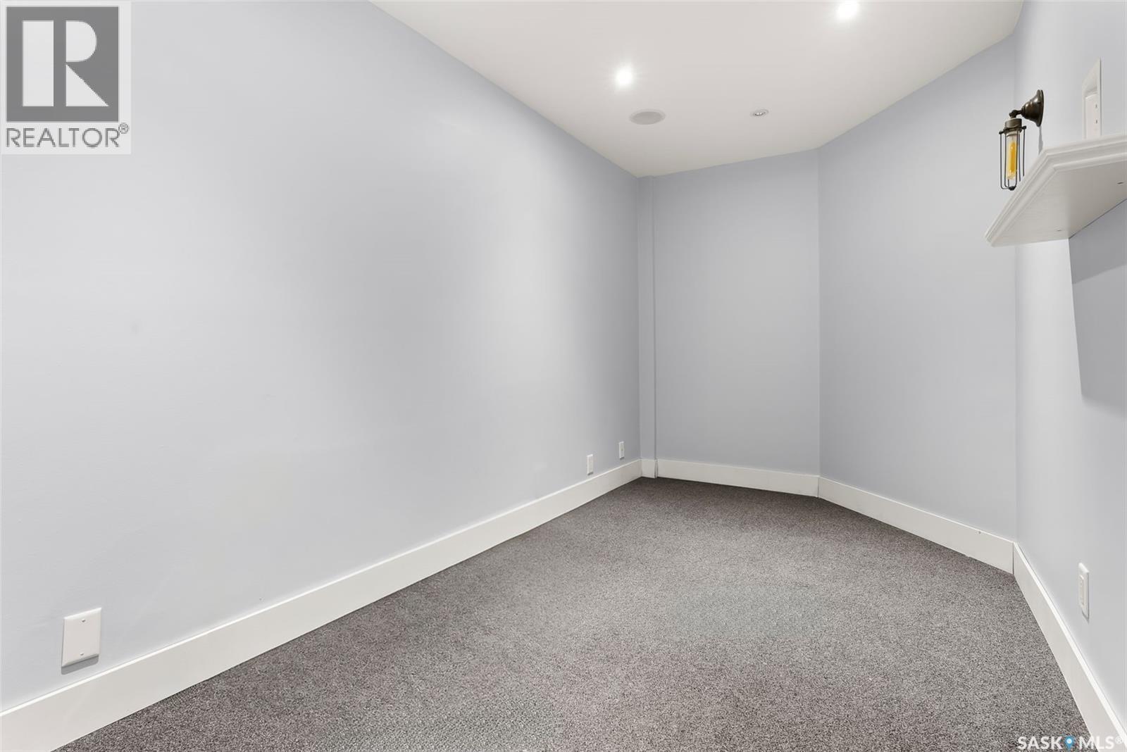 2062 Cornwall Street, Regina, SK