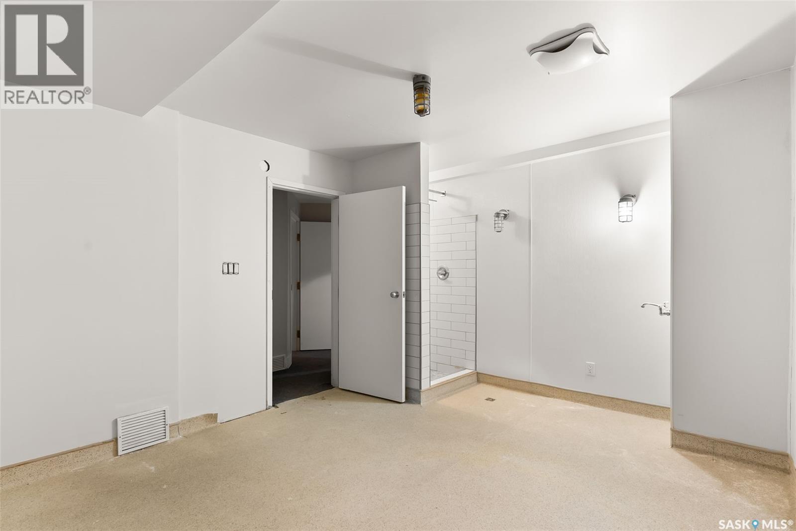 2062 Cornwall Street, Regina, SK