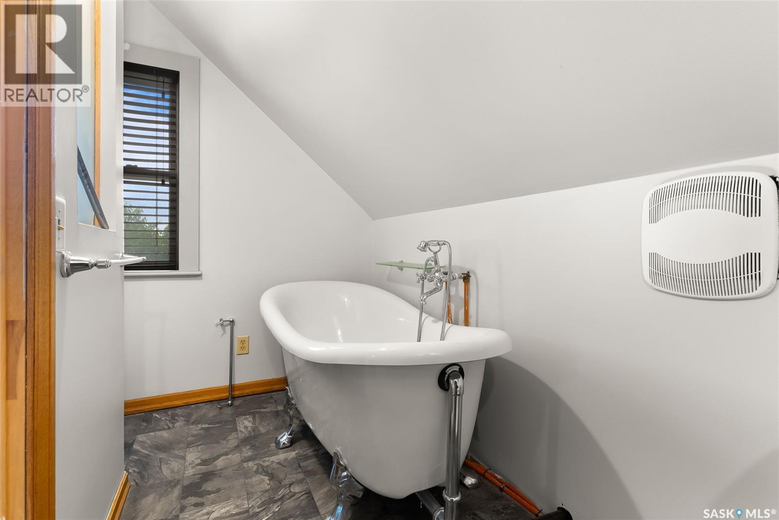 2062 Cornwall Street, Regina, SK