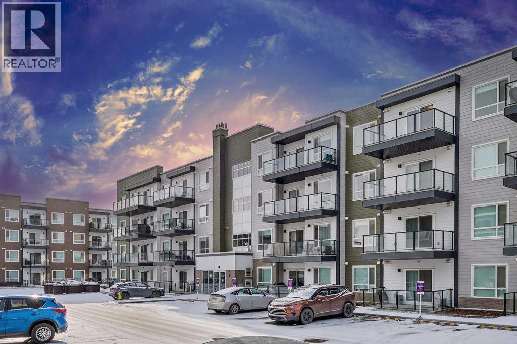 1410, 33 Carringham Gate Nw, Calgary, AB - Outdoor With Balcony With Facade