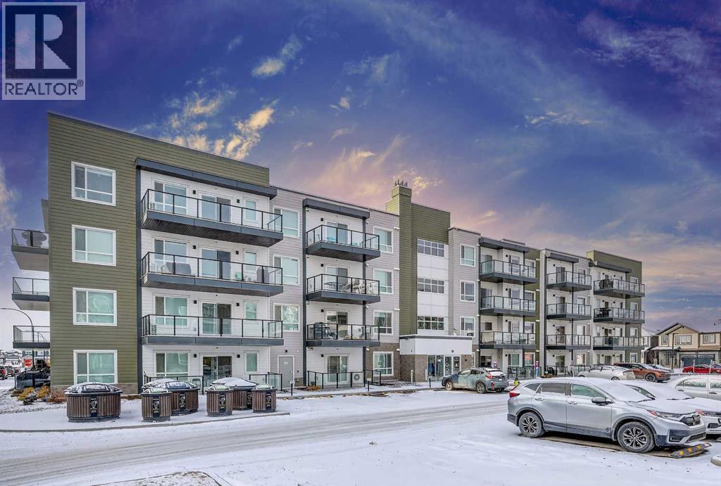 1410, 33 Carringham Gate Nw, Calgary, AB - Outdoor With Balcony With Facade