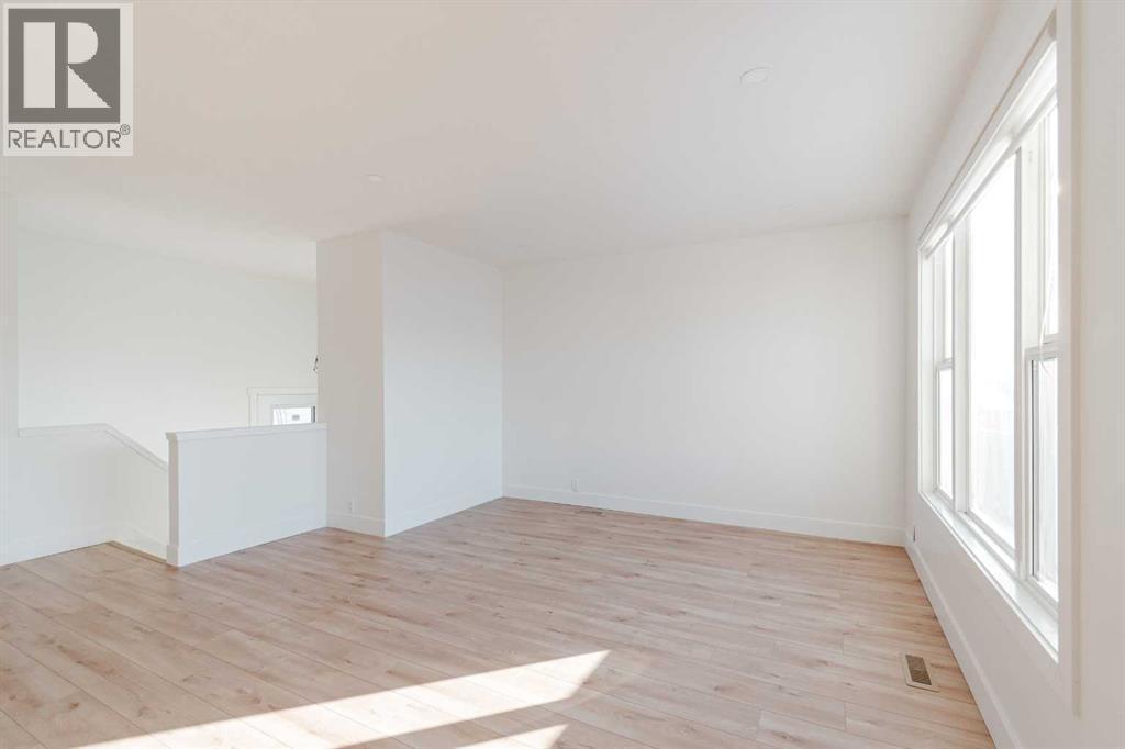 113 Bird Crescent, Fort Mcmurray, AB - Indoor Photo Showing Other Room