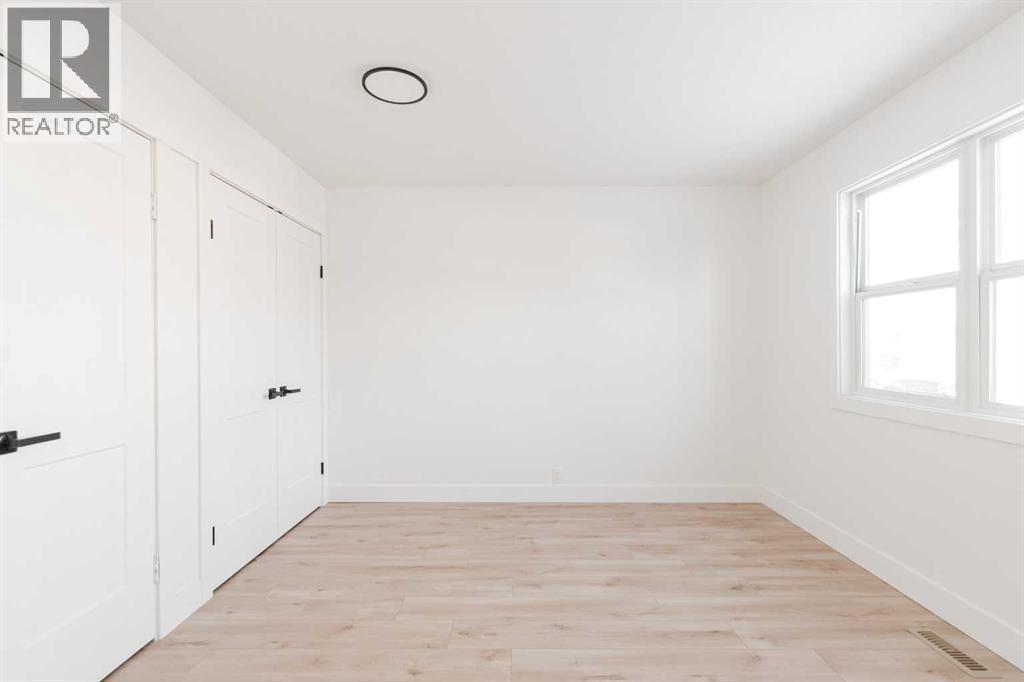 113 Bird Crescent, Fort Mcmurray, AB - Indoor Photo Showing Other Room