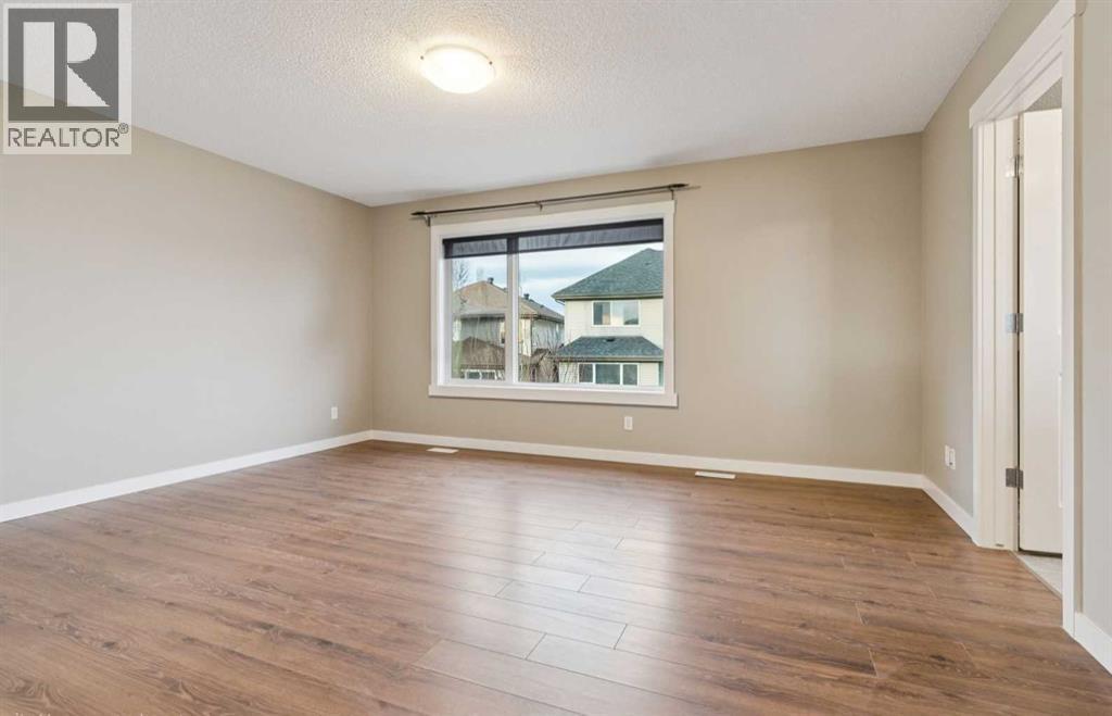 327 Panamount Point Nw, Calgary, AB - Indoor Photo Showing Other Room