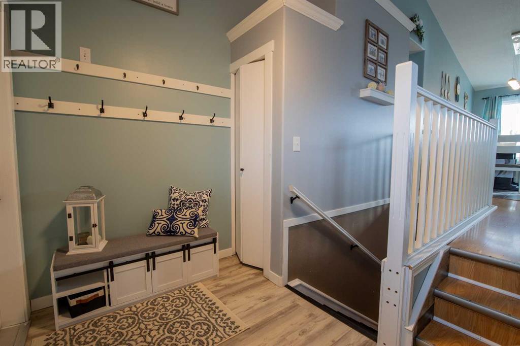 5018 42 Avenue, Taber, AB - Indoor Photo Showing Other Room