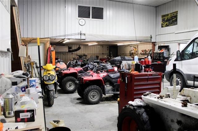 30110 31E Rd, Hanover Rm, MB