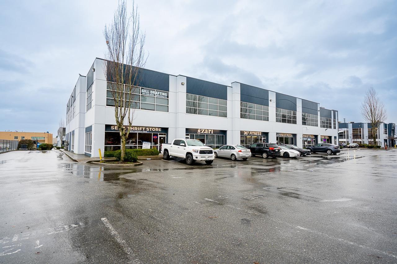 206 12877 76 Avenue, Surrey, BC