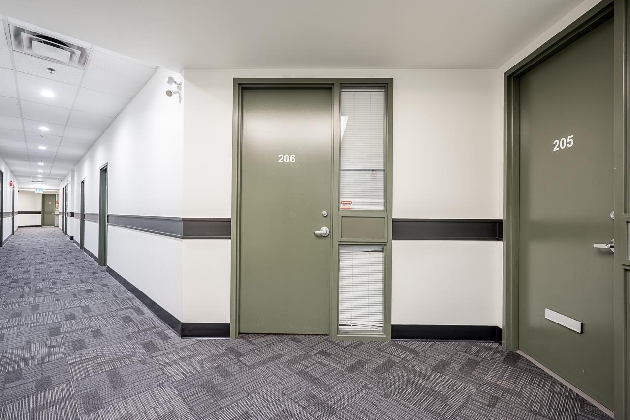 206 12877 76 Avenue, Surrey, BC