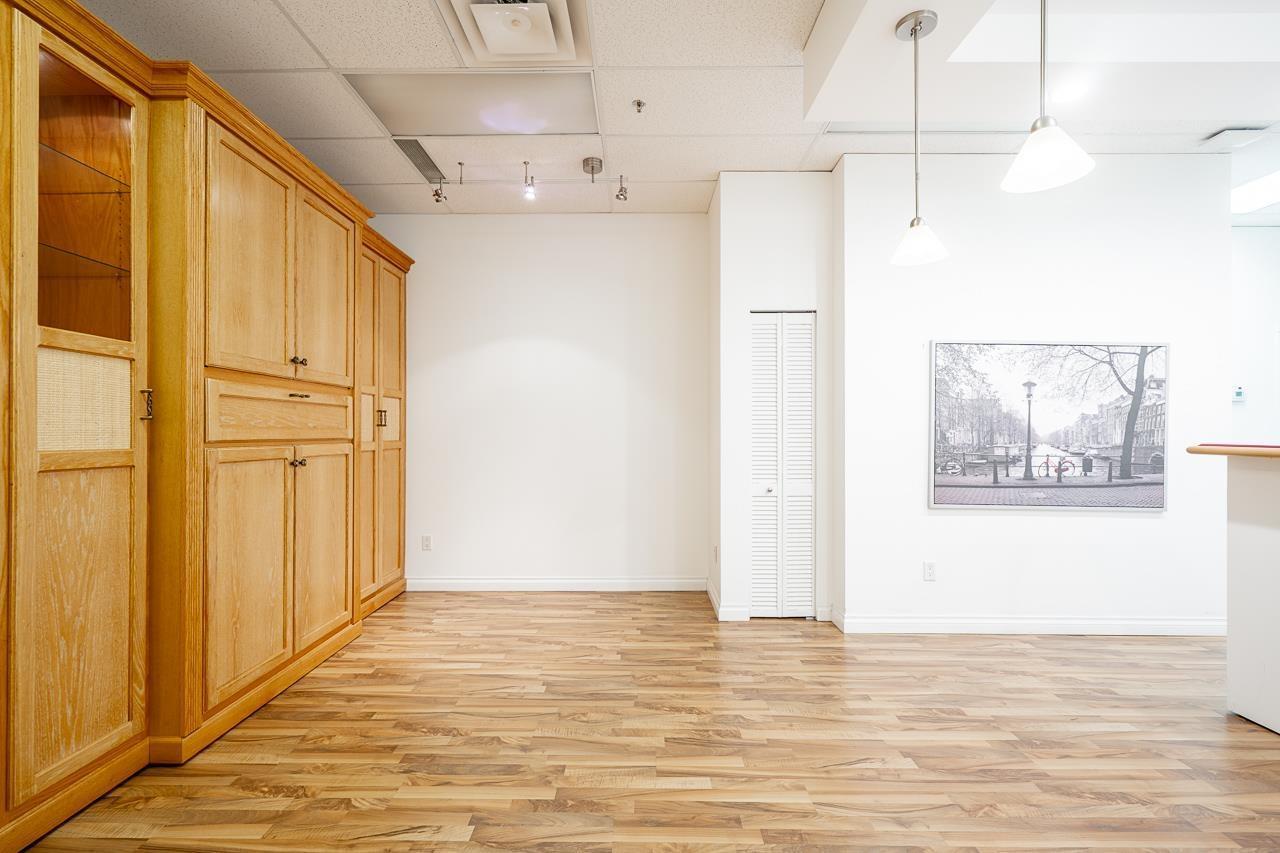 206 12877 76 Avenue, Surrey, BC