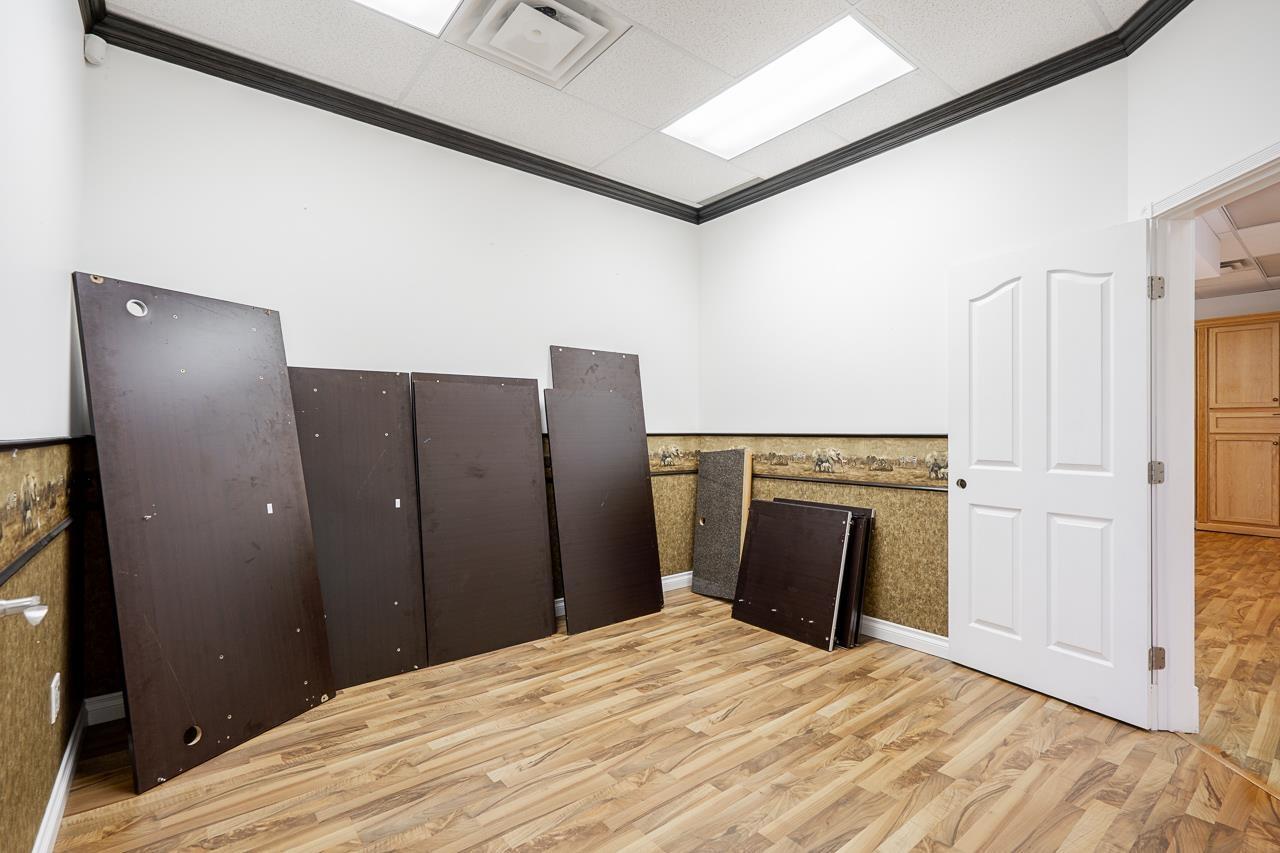 206 12877 76 Avenue, Surrey, BC