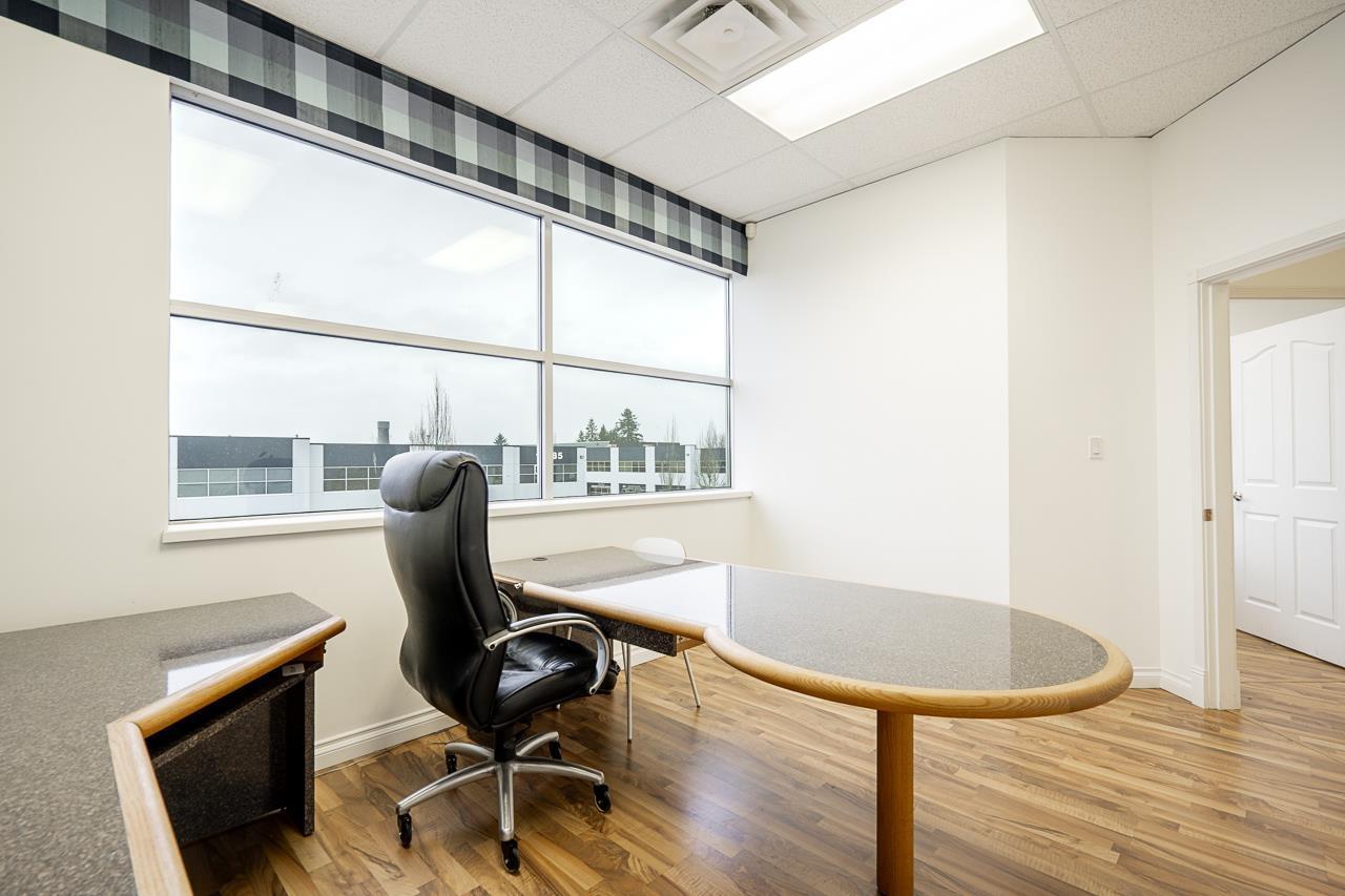 206 12877 76 Avenue, Surrey, BC