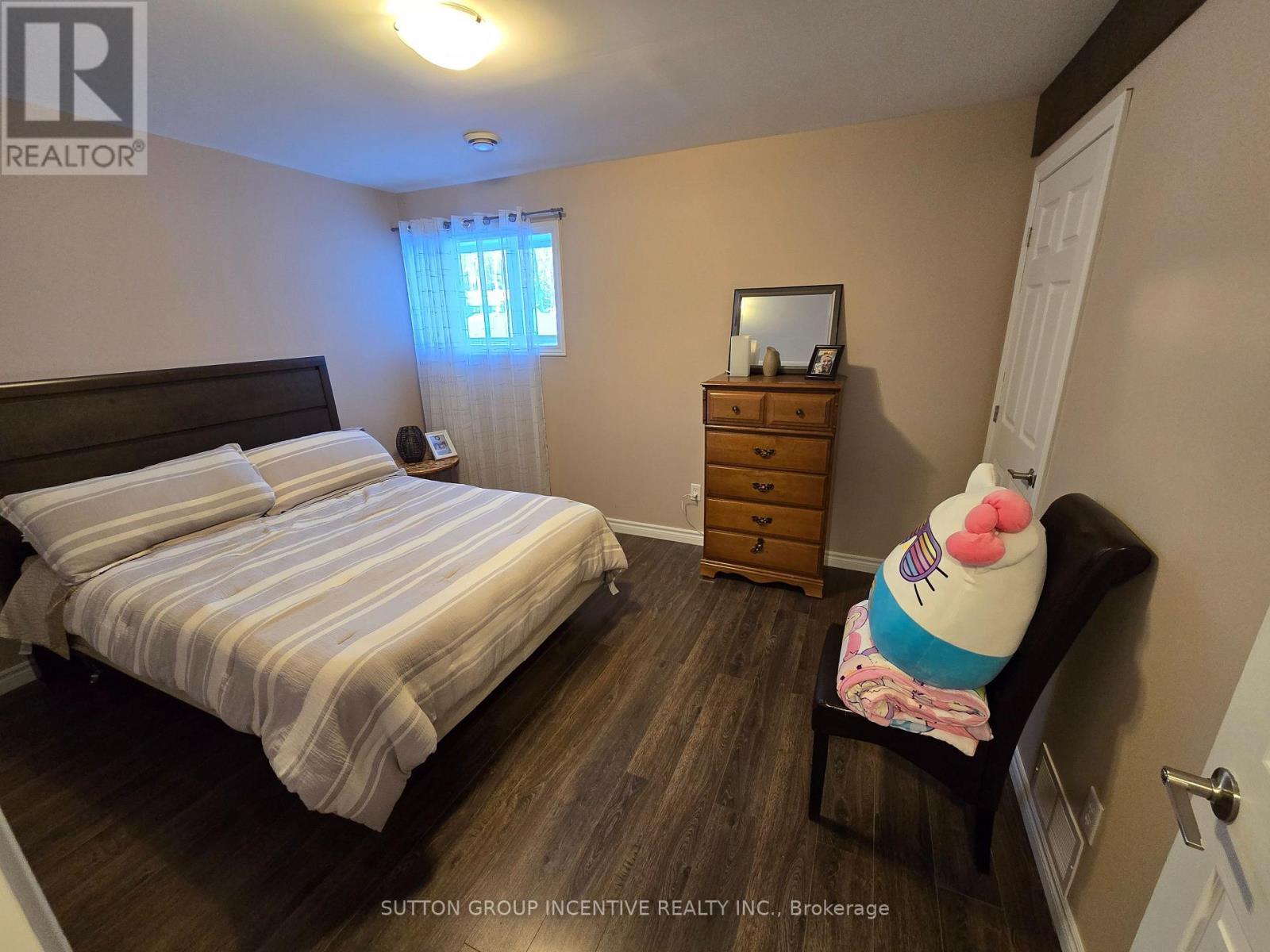113 Desroches Trail, Tiny, ON - Indoor Photo Showing Bedroom