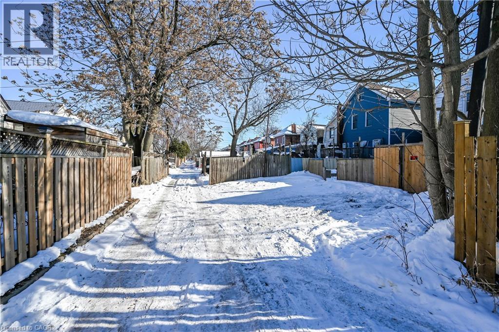 55 Francis Street, Hamilton, ON - Outdoor