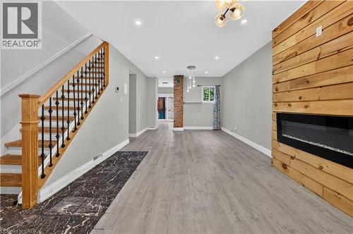 55 Francis Street, Hamilton, ON - Indoor Photo Showing Other Room