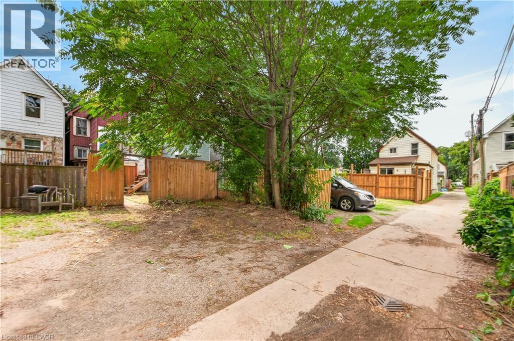 55 Francis Street, Hamilton, ON - Outdoor