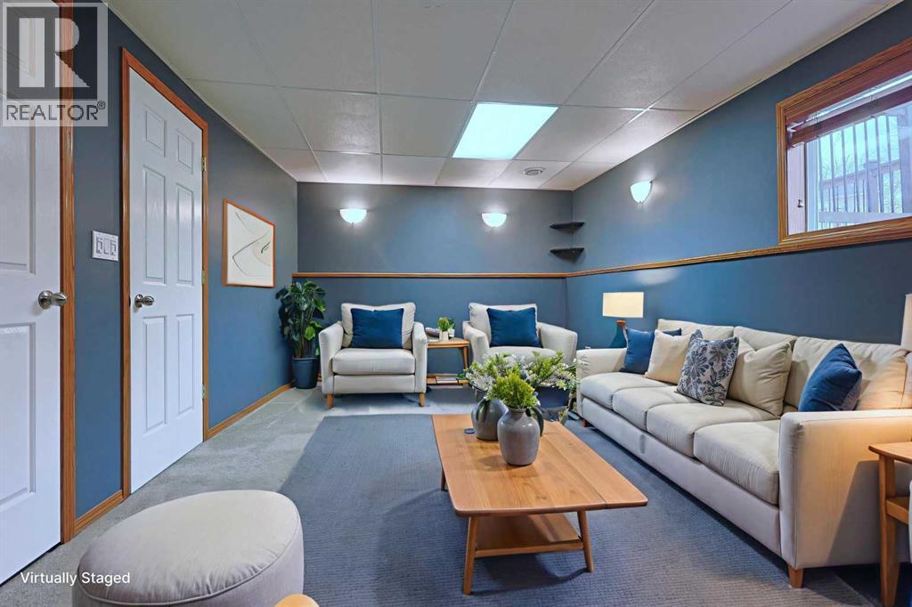 19 Sunridge Crescent Nw, Airdrie, AB - Indoor