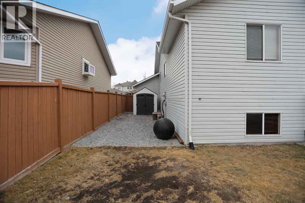19 Sunridge Crescent Nw, Airdrie, AB - Outdoor With Exterior