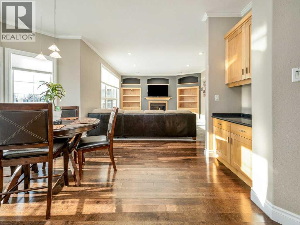 24 Fairmont Point S, Lethbridge, AB - Indoor Photo Showing Dining Room