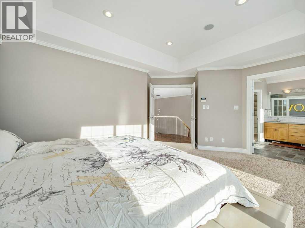 24 Fairmont Point S, Lethbridge, AB - Indoor Photo Showing Bedroom