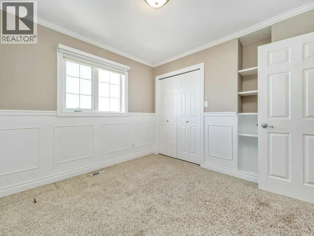 24 Fairmont Point S, Lethbridge, AB - Indoor Photo Showing Other Room