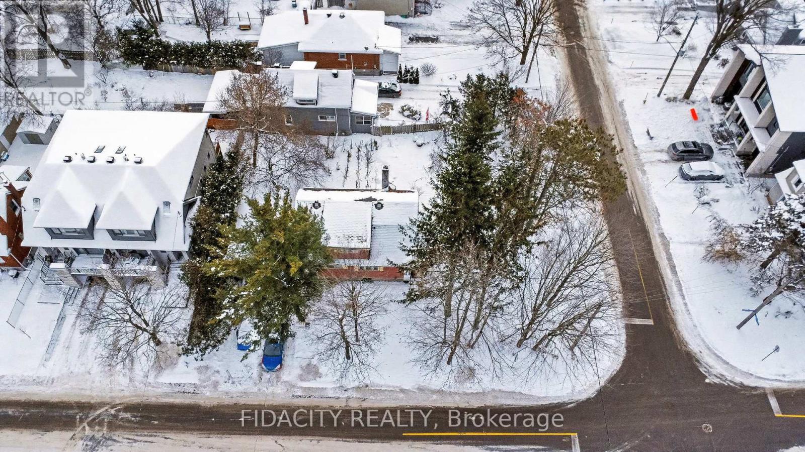 641 Tweedsmuir Avenue, Ottawa, ON