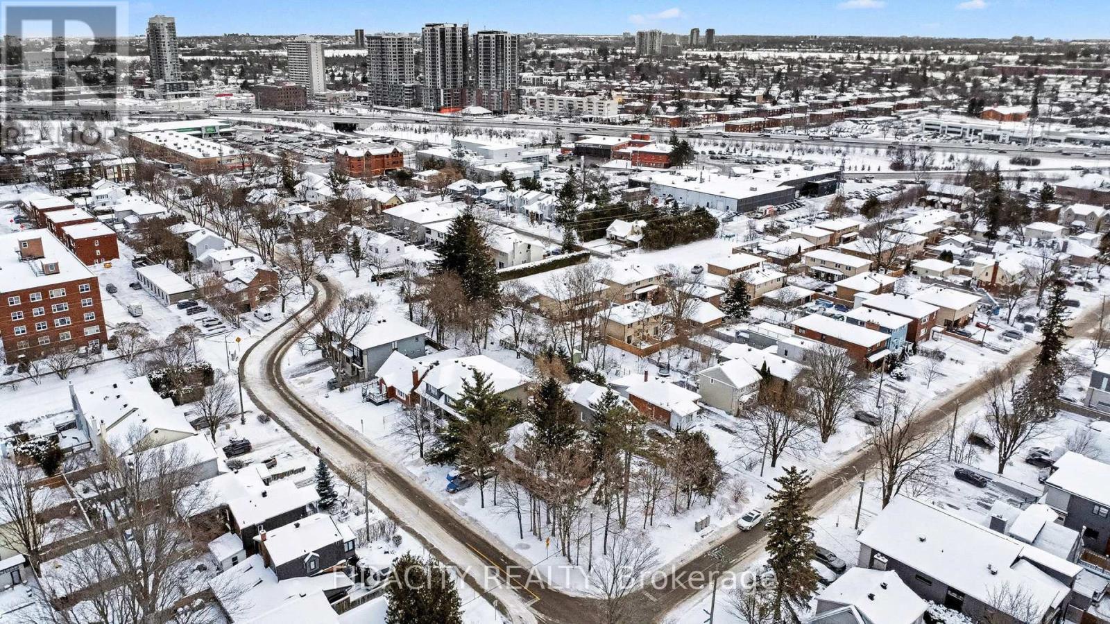 641 Tweedsmuir Avenue, Ottawa, ON