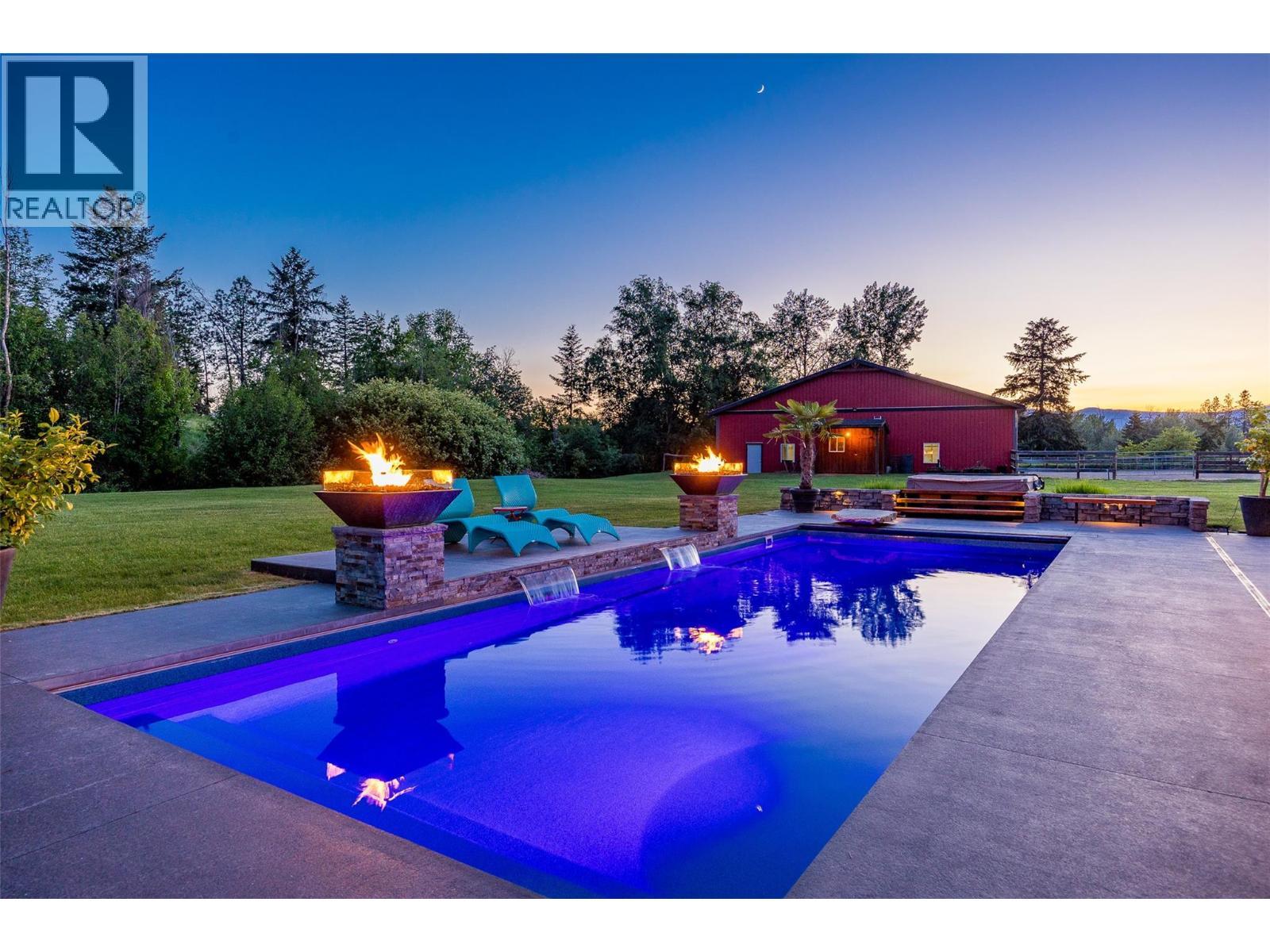 4284 Jaud Road, Kelowna, BC - Outdoor With In Ground Pool